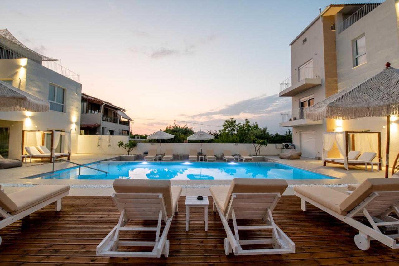 Ennea Suites-Earth Suite Flambouras Exterior photo